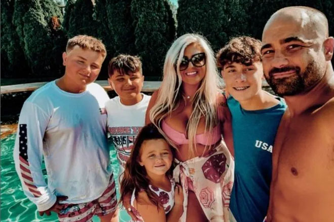 THE-EDDIE-ALVAREZ-FAMILY